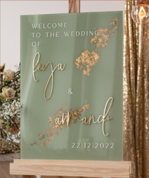 Quadro Recepção Modelo Acrílico com Fundo Colorido e Letras Espelhadas Acrílico Cristal 2mm - Acrilico Espelhado Dourado 40X60 4x0 Brilho Adesivo Vinilico Fundo Colorido e Recorte Branco 